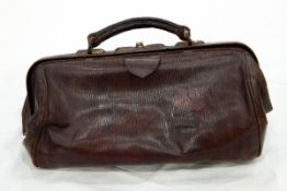 Leather Gladstone bag