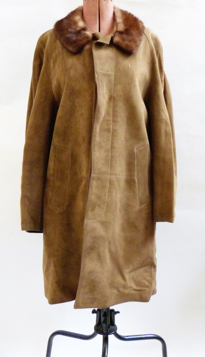 Gentleman's overcoat, the cloth made by Crombie, bearing the label 'W Redman, 10 Carrington Street,
