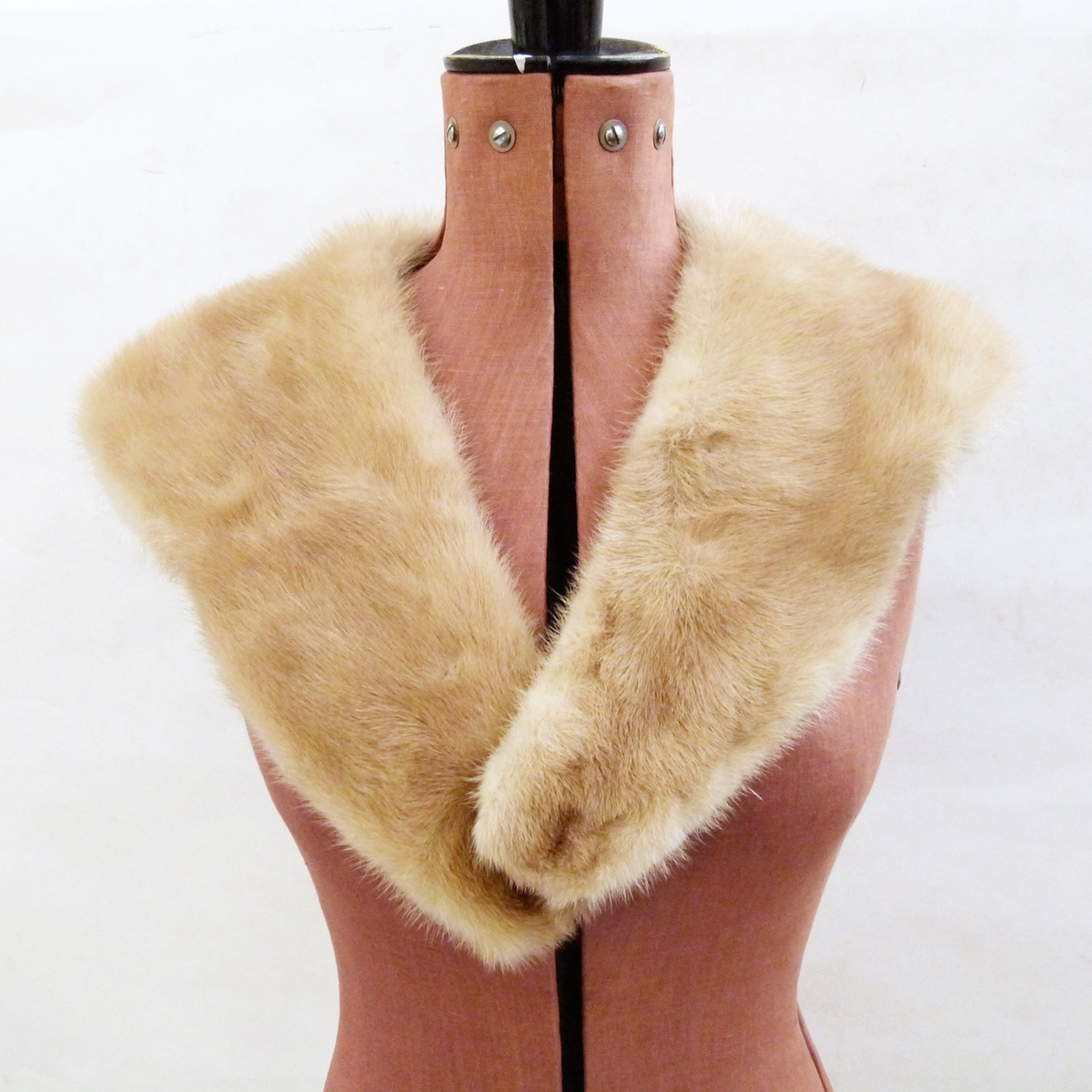 Two blond mink collars and a vintage three-quarter length squirrel coat (3) - Image 2 of 3