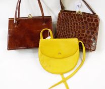 Vintage fixed-frame crocodile leather handbag,