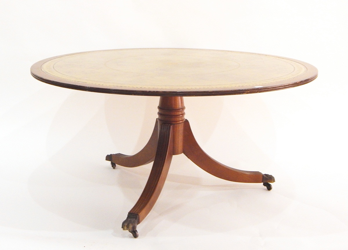 Mahogany circular occasional table raised on turned pedestal with reeded swept tripod supports, - Image 2 of 2