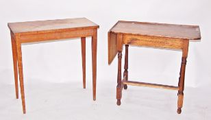 Early 20th century oak side table, 78cm wide,