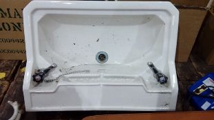 White ceramic sink