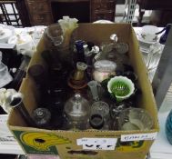 Assorted collectables,