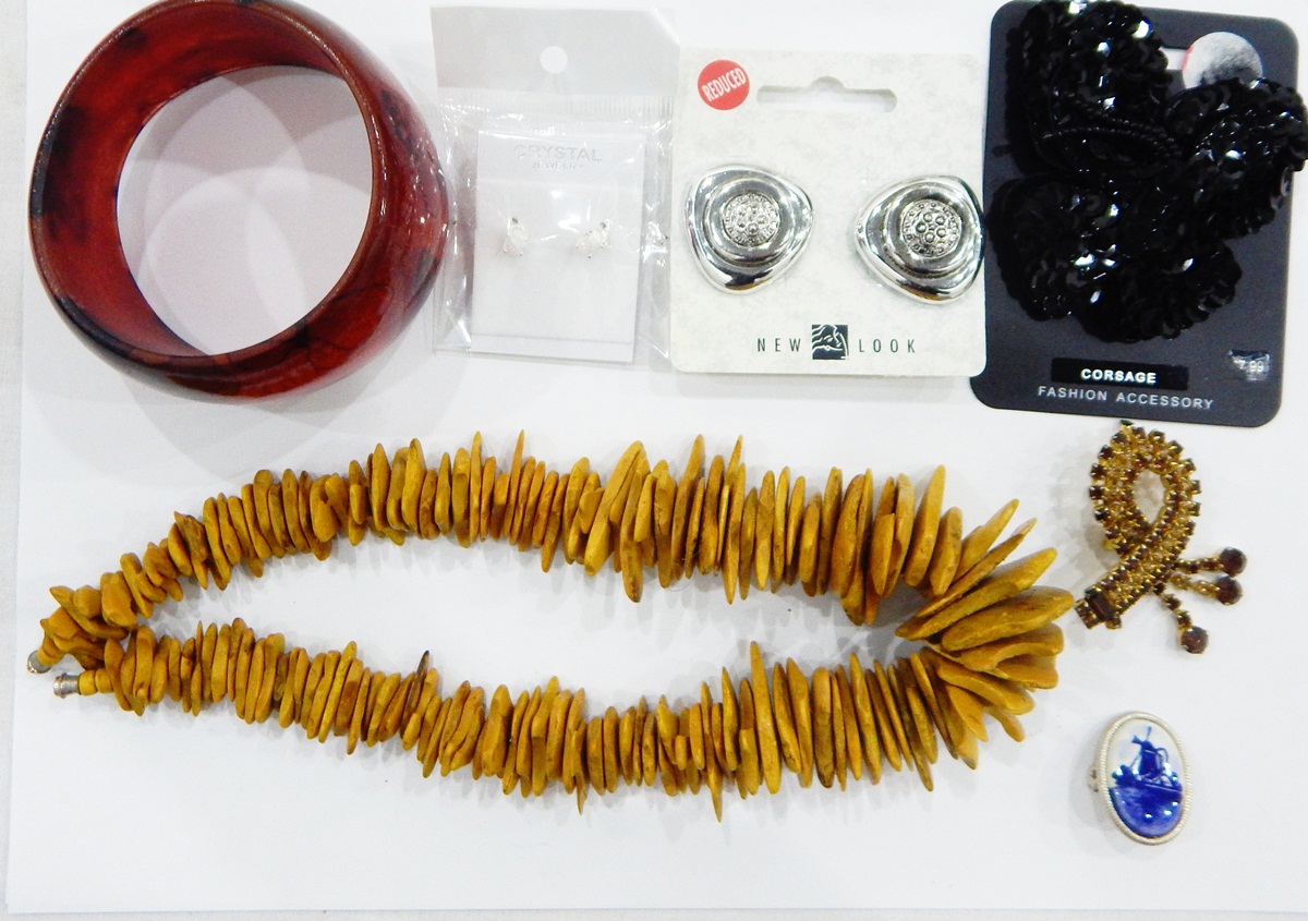 Large quantity of costume jewellery including an orange plastic bead necklace, a brass necklace, - Image 2 of 2