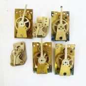 Large quantity of pocket watch and wristwatch movements including Smiths, Lucern, Nova, Tissot,