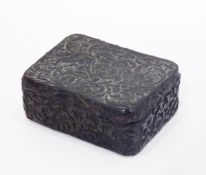 Early 19th century tortoiseshell snuffbox of rectangular form with foliate scroll decoration,