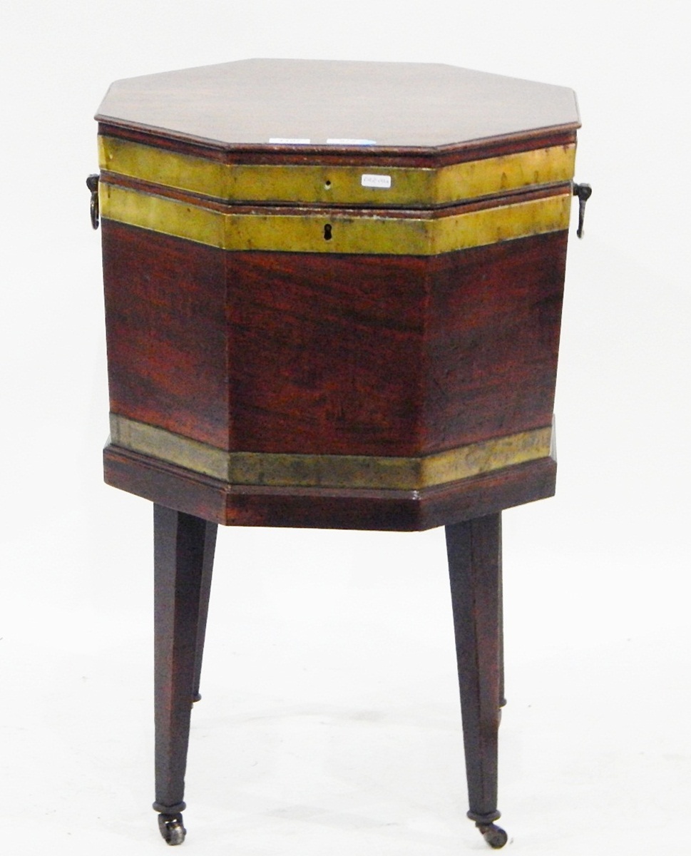 George III mahogany wine cooler, of octagonal form,