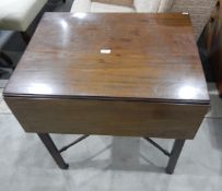 19th century mahogany Pembroke-style table fitted a drawer to frieze,