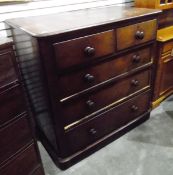 Victorian mahogany chest of drawers, the top with moulded edge,