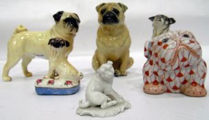 Basil Matthews model pug dog, 7cm high (broken),