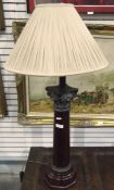 Table lamp in the form of a Corithian column,