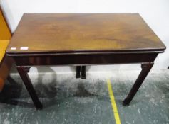 Mahogany fold-over tea/card table