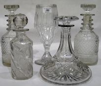 Four various glass decanters and a pedestal vase (5)