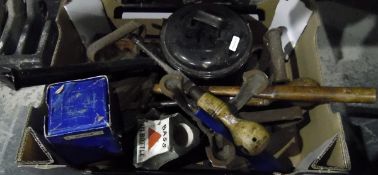 Assorted metal collectables including smoothing iron, screwdrivers,