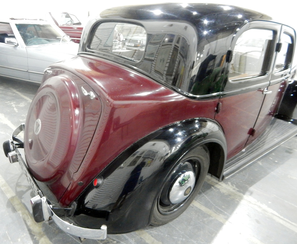 1939 Rover 14/6 light sports saloon 6 cylinder New MOT this September, - Image 7 of 15