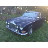 Daimler Sovereign Saloon 4235 CC petrol in blue Overall in very good condition. Drives well.