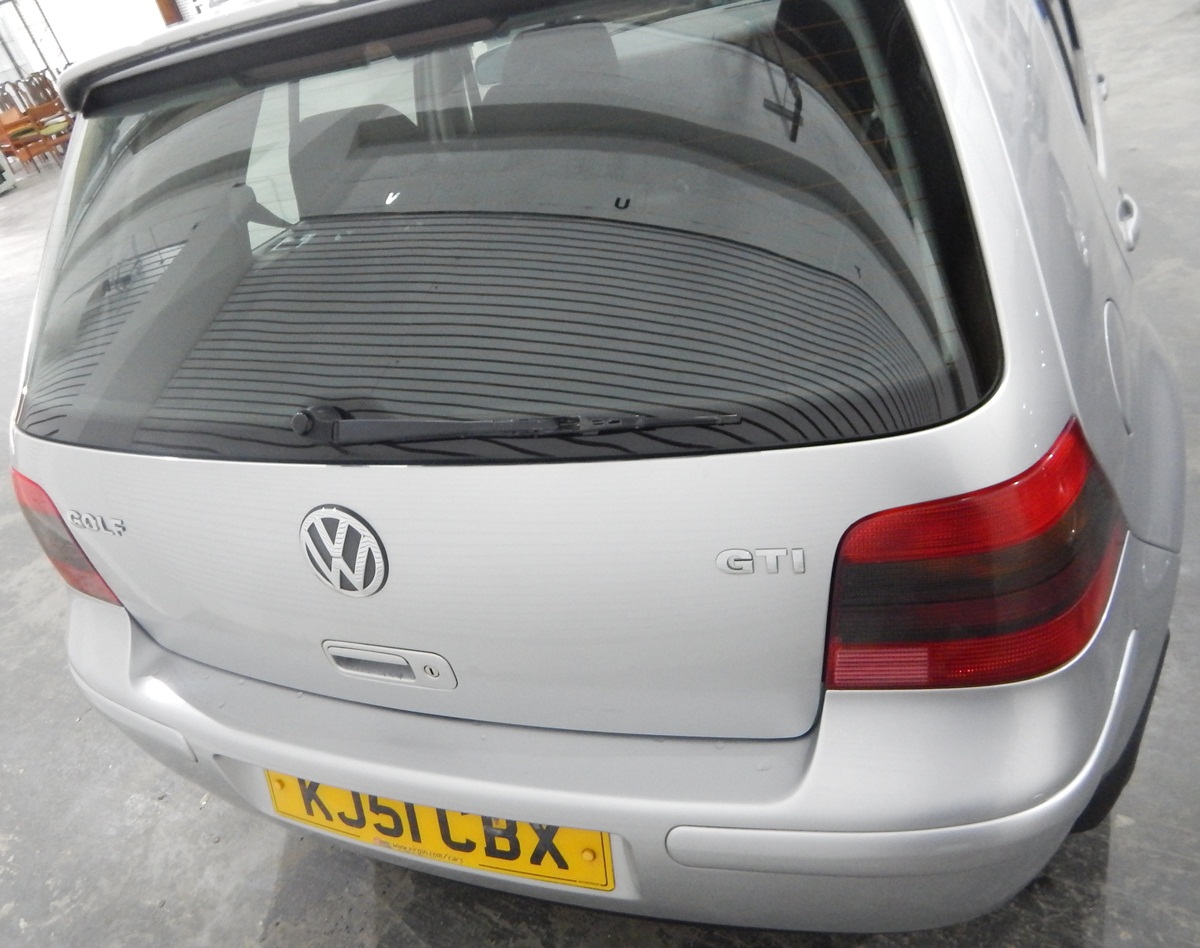 VW Golf GTi, MK4 54,000 miles, FSH. Bodywork in excellent condition. Drives extremely well. - Image 11 of 17