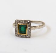 Platinum, diamond and emerald ring of Art Deco-style,