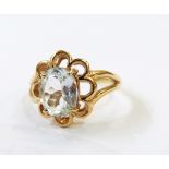 18ct gold and aquamarine ring,