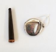 Cheroot holder with 9ct gold mounts,