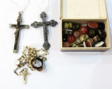 Two silver-coloured crucifixes, various agate and other beads,