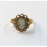 9ct gold cameo ring and another 9ct gold cameo ring (2)