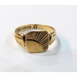 9ct gold signet-style ring with engraved decoration, size L approx, 2.
