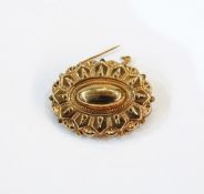 Modern 9ct gold brooch of oval design, approx. 5.
