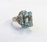 18ct white gold, aquamarine & diamond dress ring,