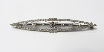 Early 20th century diamond marquise-shaped bar brooch, possibly set in platinum,