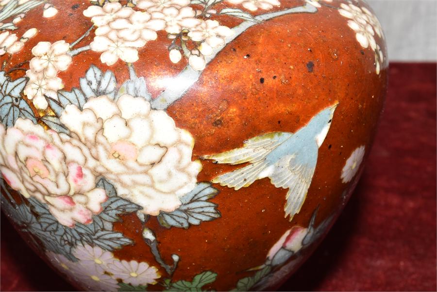 A Pair of Imari Vases - Image 6 of 7