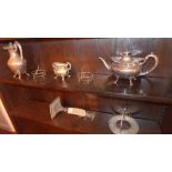 A collection of silver plated items (7)