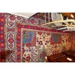 A fine north west Persian Sarouk Mahal rug,