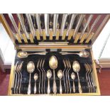 A canteen of early 20th Century Sheffield silver and stainless steel cutlery (36oz)