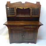 An early 20th century oak dresser.