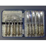 A cased set of 6 silver handled knives, Sheffield,