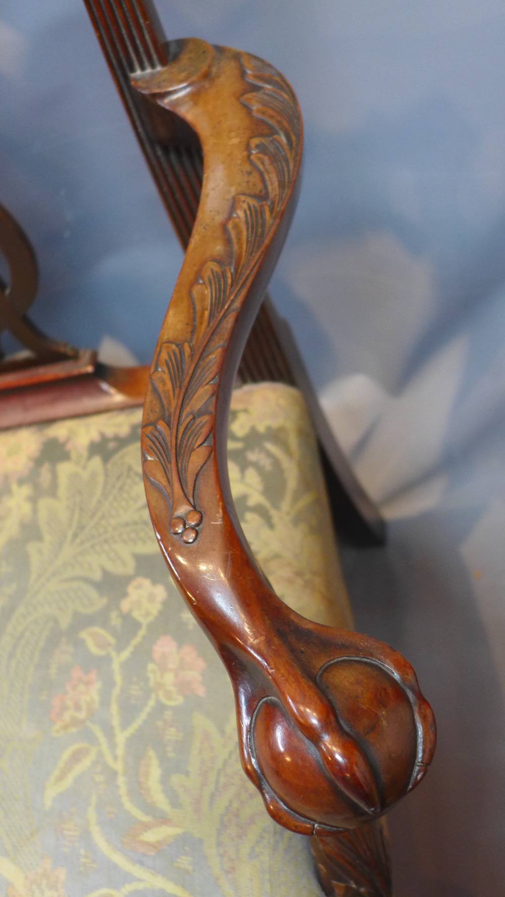 An early 20th Century Chippendale style open hall chair. - Image 2 of 3