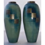 2 metal vases