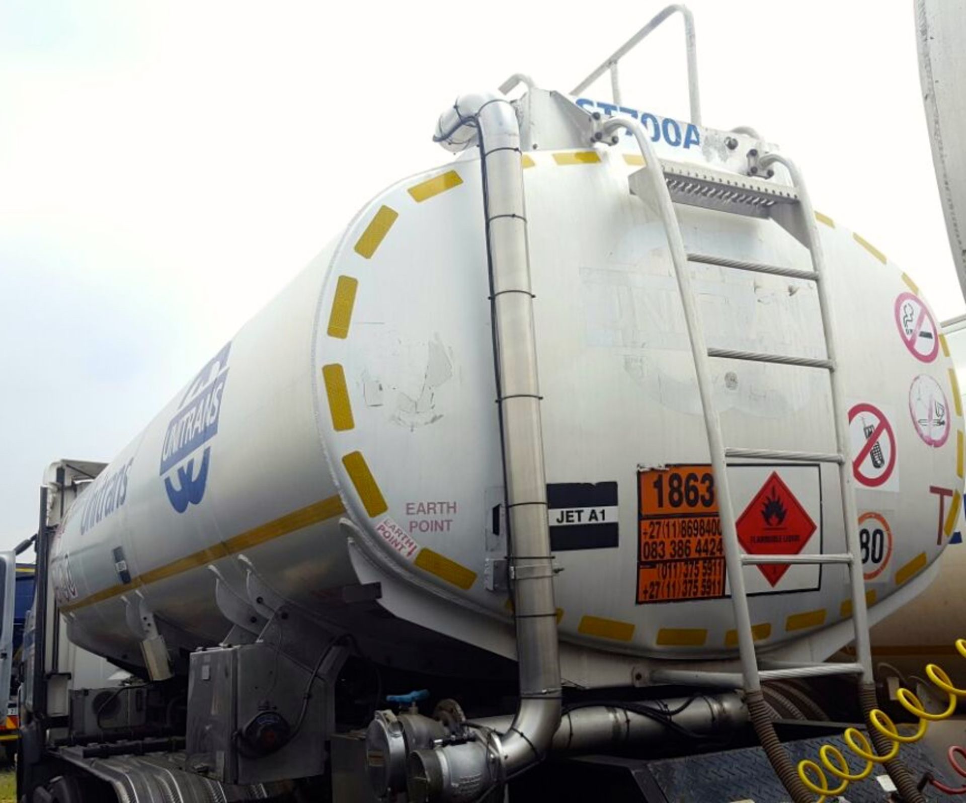 2000 TTM INTERLINK ALUMINIUM JET FUEL TANKER TRAILER - (KRJ299/304GP) - Image 3 of 8