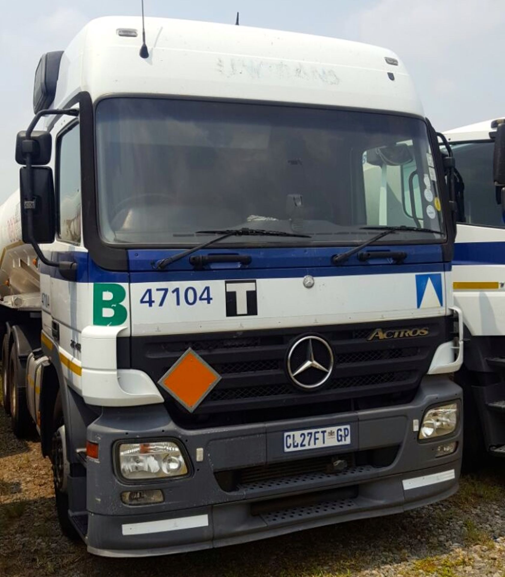 2007 M/BENZ ACTROS 2648 6X4 T/T - (CL27FTGP)