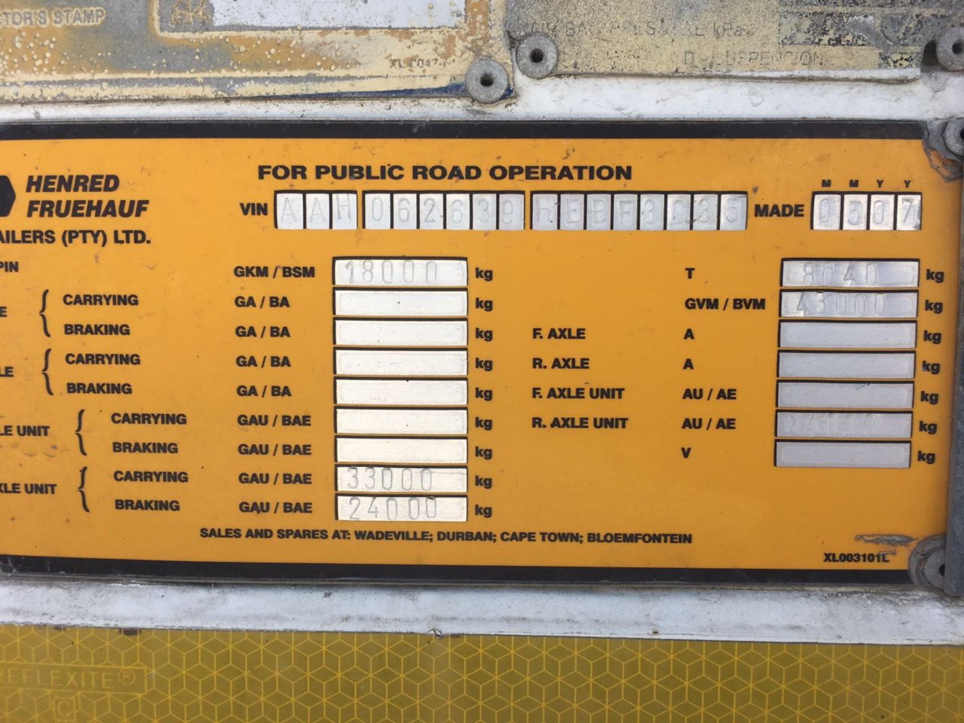 2007 HENRED TRI-AXLE BULK CEMENT TANKER 35 CUBE - (ND339258) (LOCATION:KZN) SUBJECT TO CONFIRMATION - Image 3 of 4