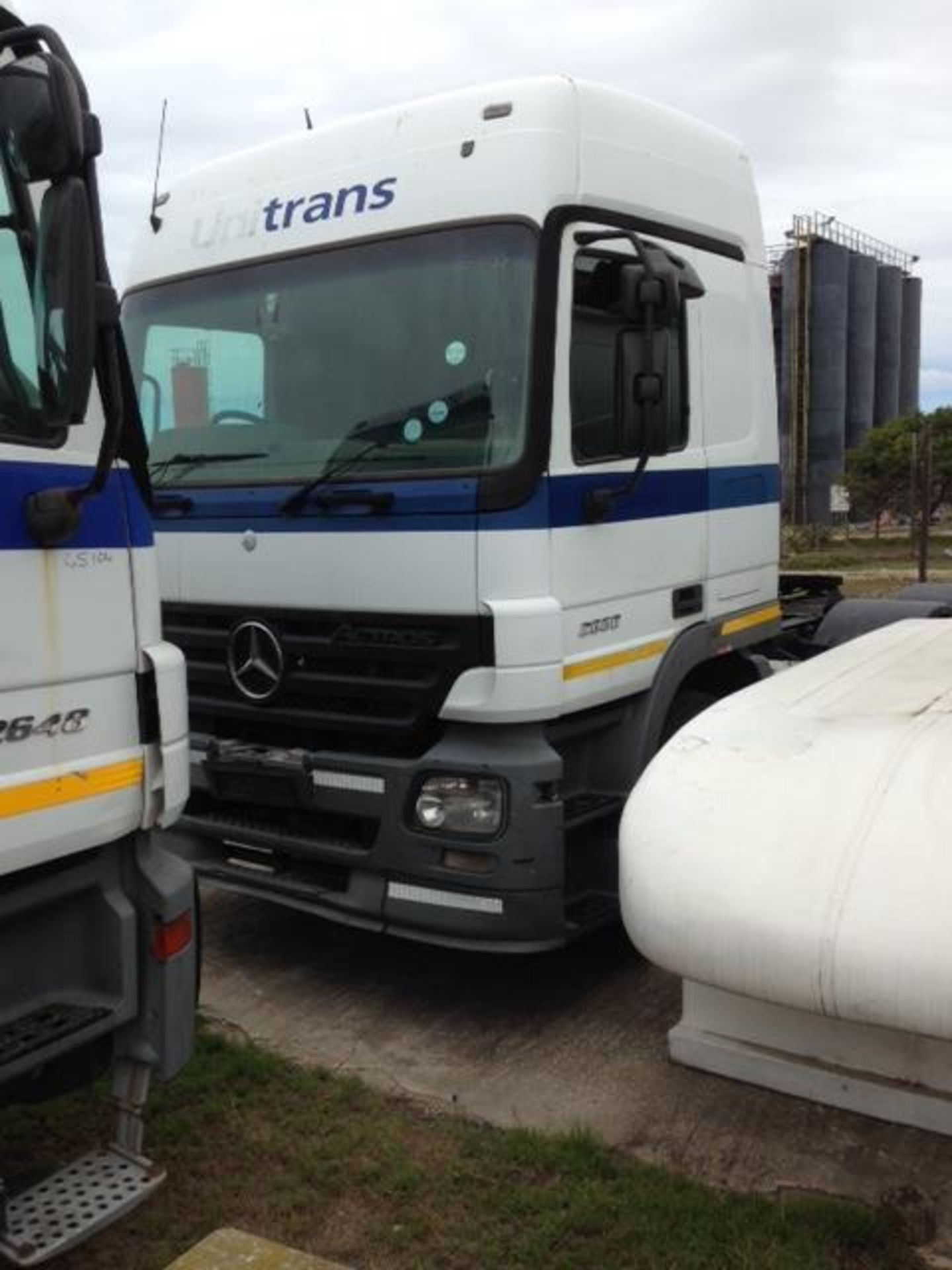 2007 M/BENZ ACTROS 2650 6X4 T/T (NON RUNNER) - (DB01VNGP) - (LOCATION: P.E) - Image 2 of 4