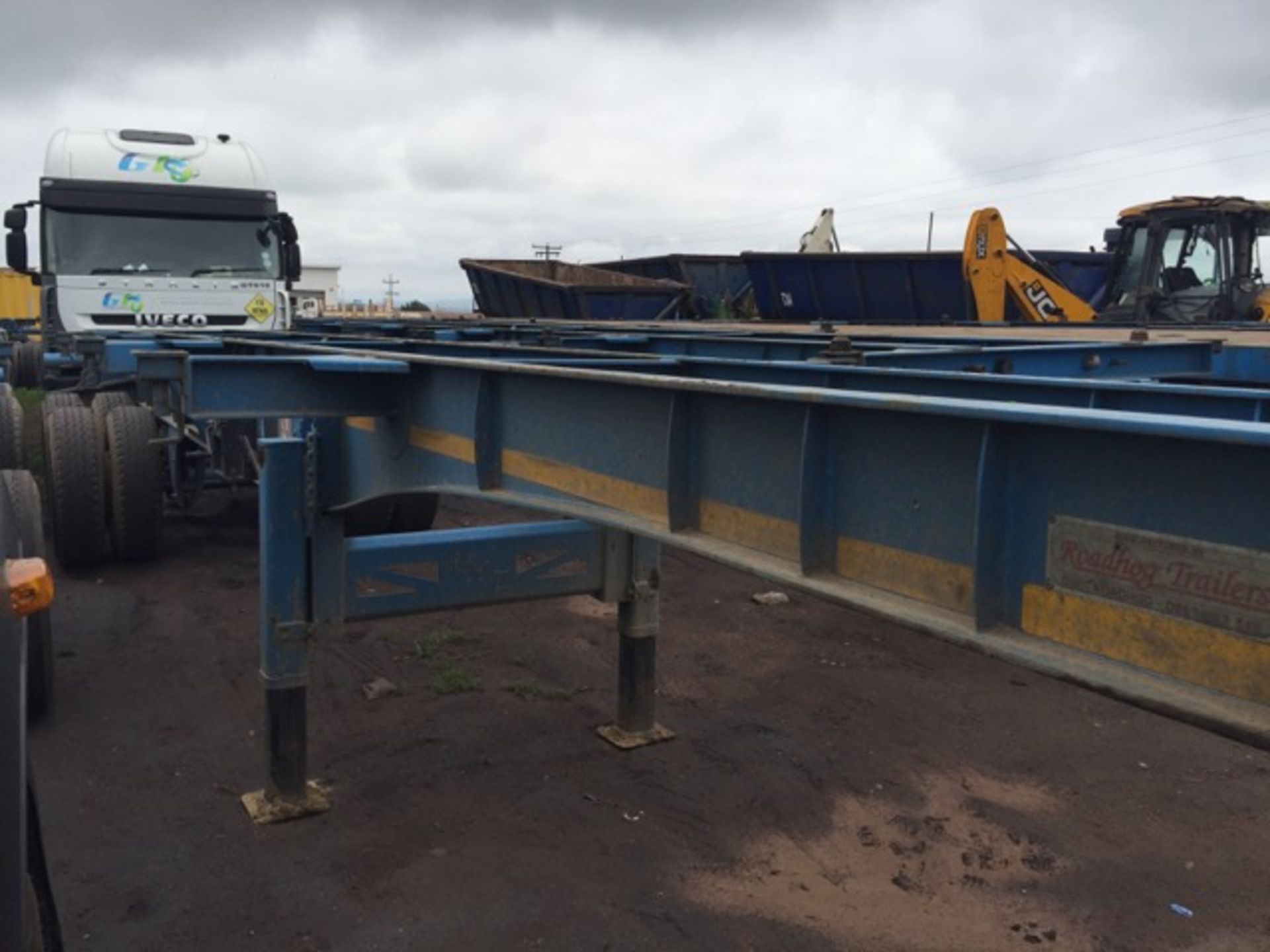 2015 ROADHOG 12M D/AXLE SKELETAL TRAILER (LOCATION: KZN) - (HRZ261MP)