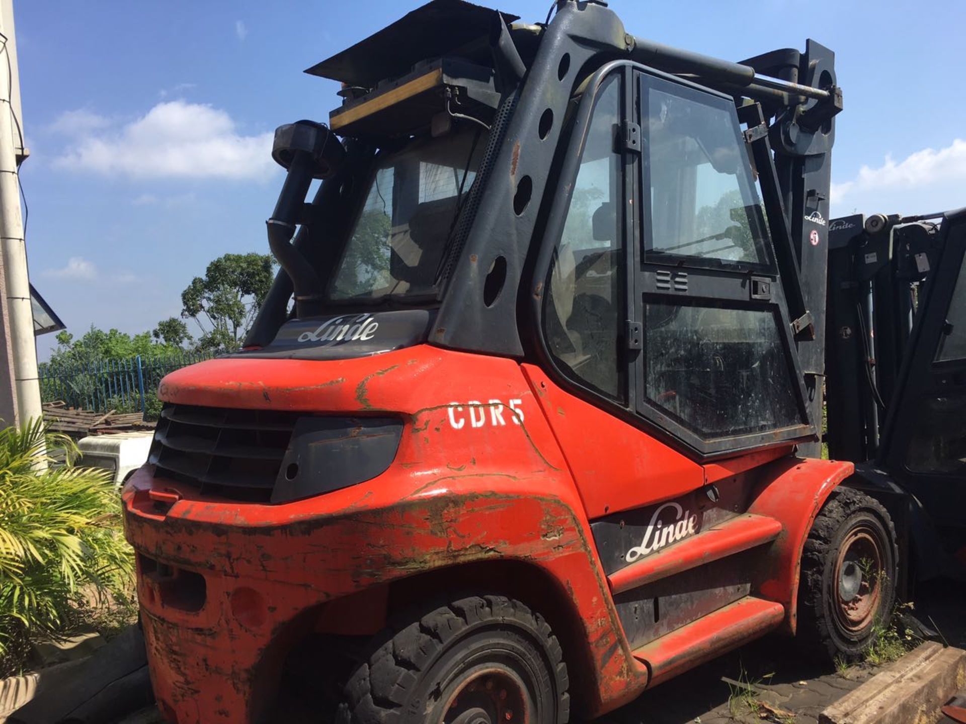 2010 LINDE H60D 6 TON DIESEL FORKLIFT (6,304 HOURS - HOURS NOT GUARANTEED BY AUCTIONEER) - (KZN) STC - Image 3 of 3