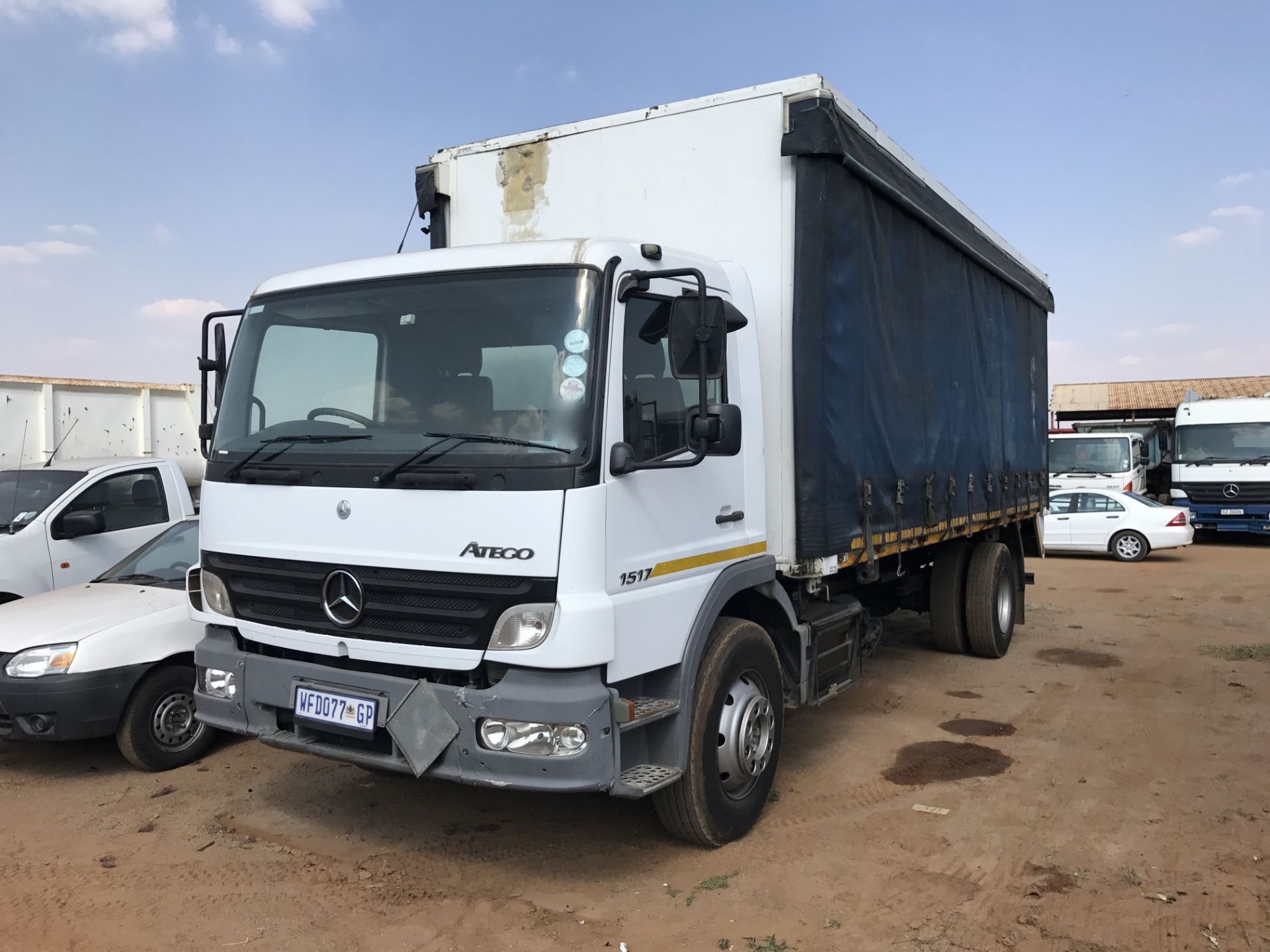 2007 M/BENZ ATEGO 1517 TAUTLINER - (WFD077GP)