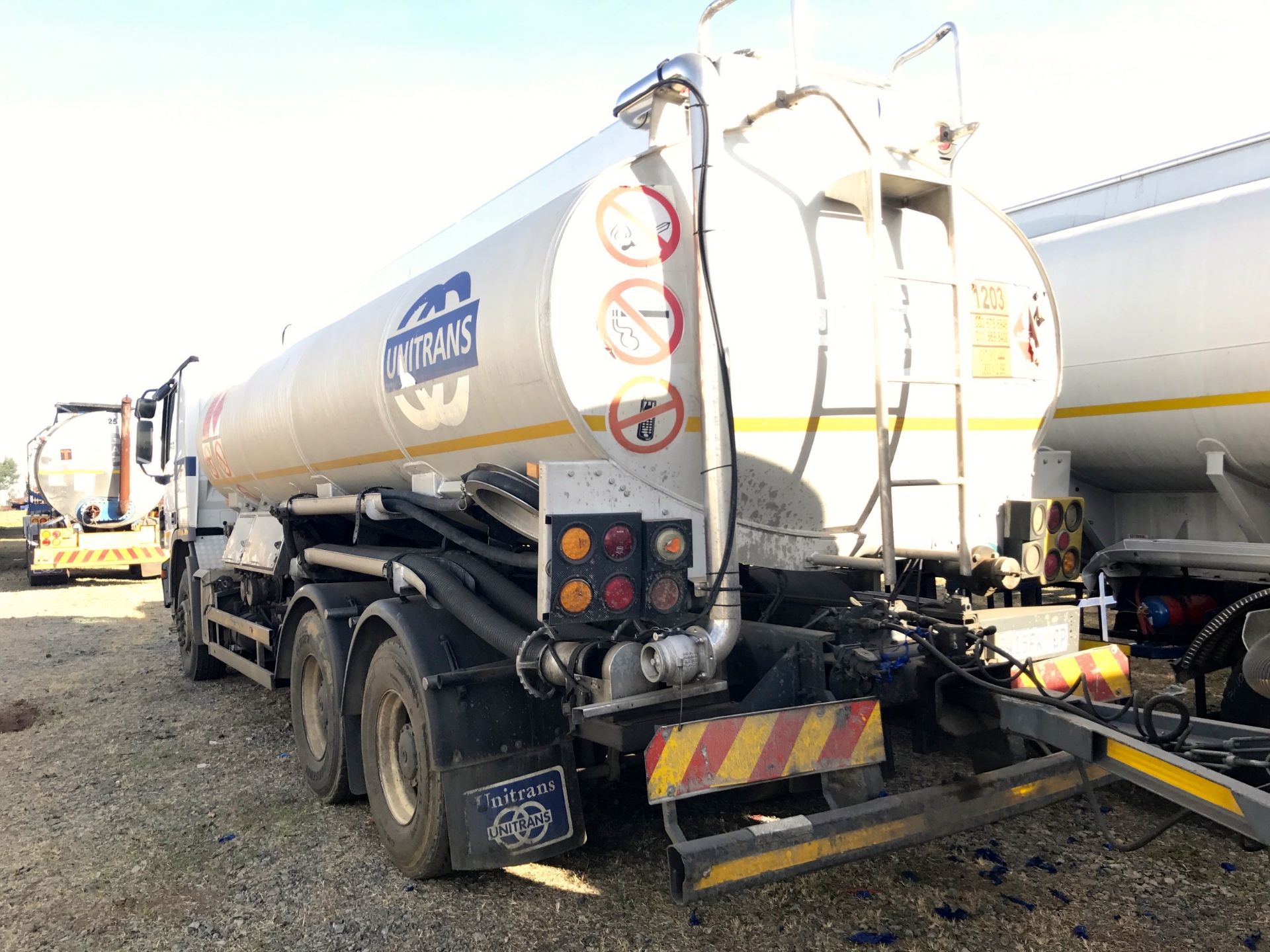 2007 M/BENZ ACTROS 3348 RIGID TANKER - (BW15FKGP) - Image 3 of 3