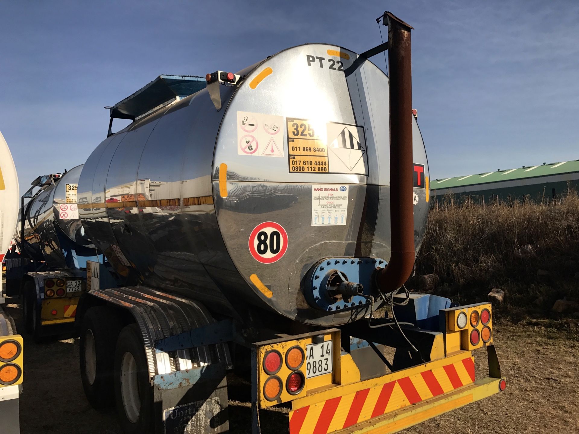 2000 SAMTOR D/AXLE BITUMEN TANKER TRAILER WITH D/AXLE BITUMEN PUP - (CA127722/CA149883) - Image 5 of 5