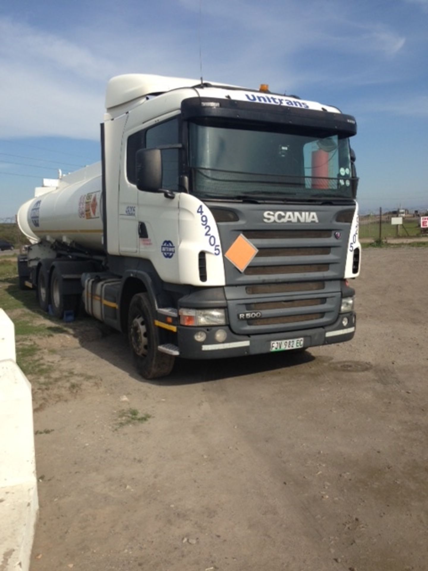 2010 SCANIA R500 RIGID TANKER - (FJV982EC)