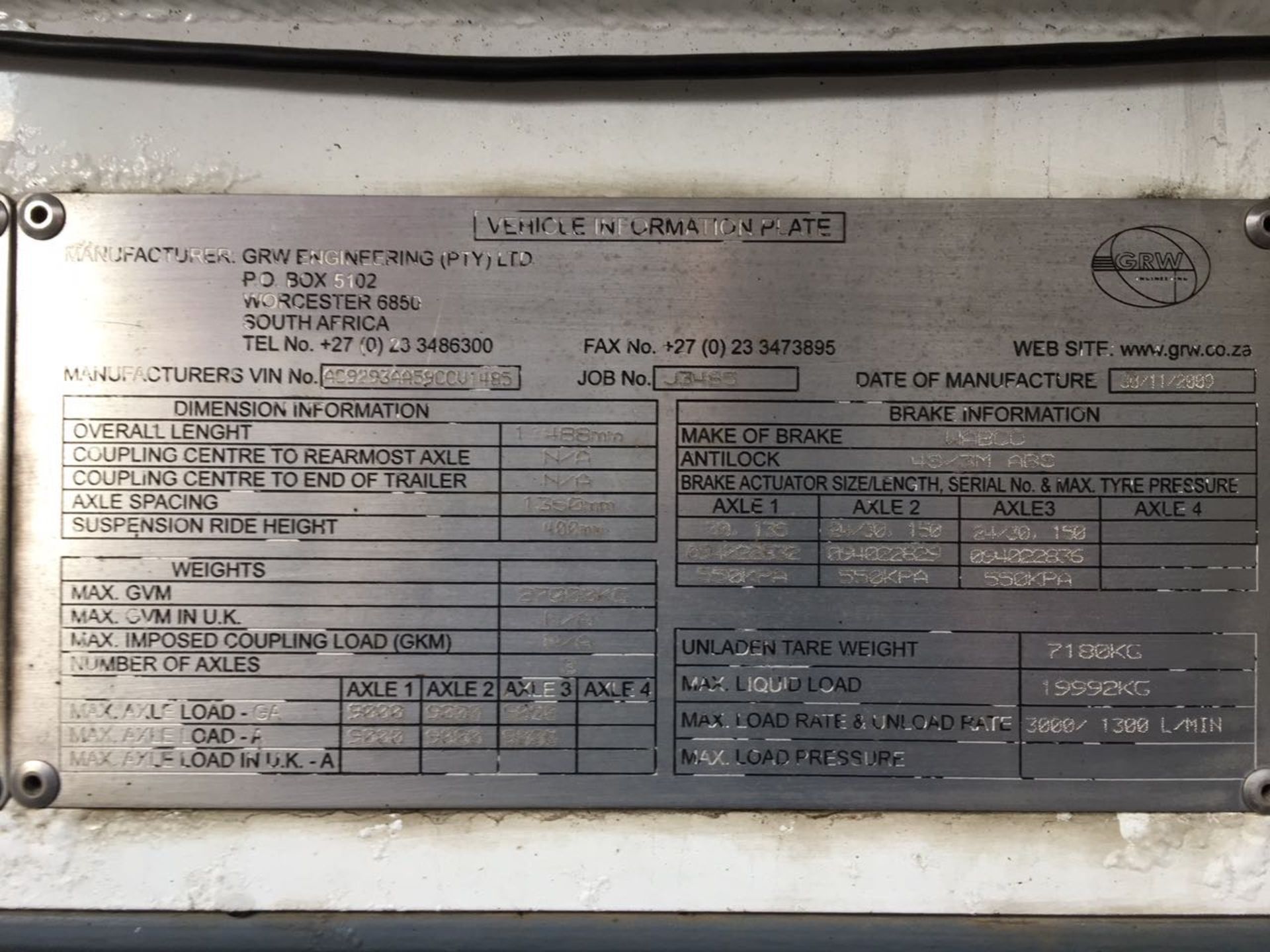 2009 GRW TRI-AXLE D/BAR ALUMINIUM FUEL TANKER TRAILER - (FJH614EC) - Image 4 of 4